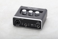 Behringer U-PHORIA UM2 USB Audio Interface