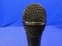 Lectrosonics UT400 Handheld Wireless Microphone Block 21 537.6-563.1MHz w/Case