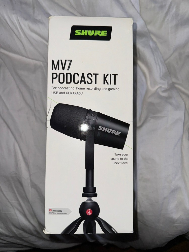 Shure MV7 USB Microphone with Manfrotto Pixi Mini Tripod Set – (MV7-K-BNDL)