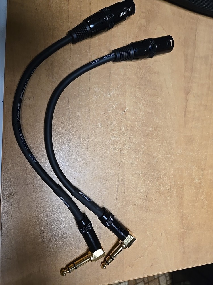 1 Foot Xlr Male And 1 Foot Xlr Female Cables