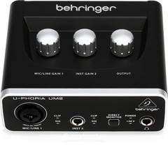Behringer U-Phoria Studio Recording/Podcasting Bundle