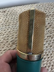 MXL V67G Large-diaphragm Condenser Microphone Gold & Green READ