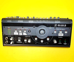 ⚡UNTESTED BUT POWERS ON BIG KNOB⚡STUDIO COMMAND SYSTEM STUDIO SPEAKER CONTROLLER