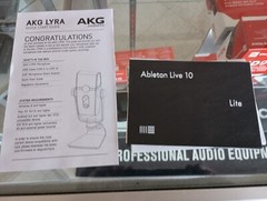 AKG Lyra Microphone 192 kHz for Podcast Studio Music Video – C44USB