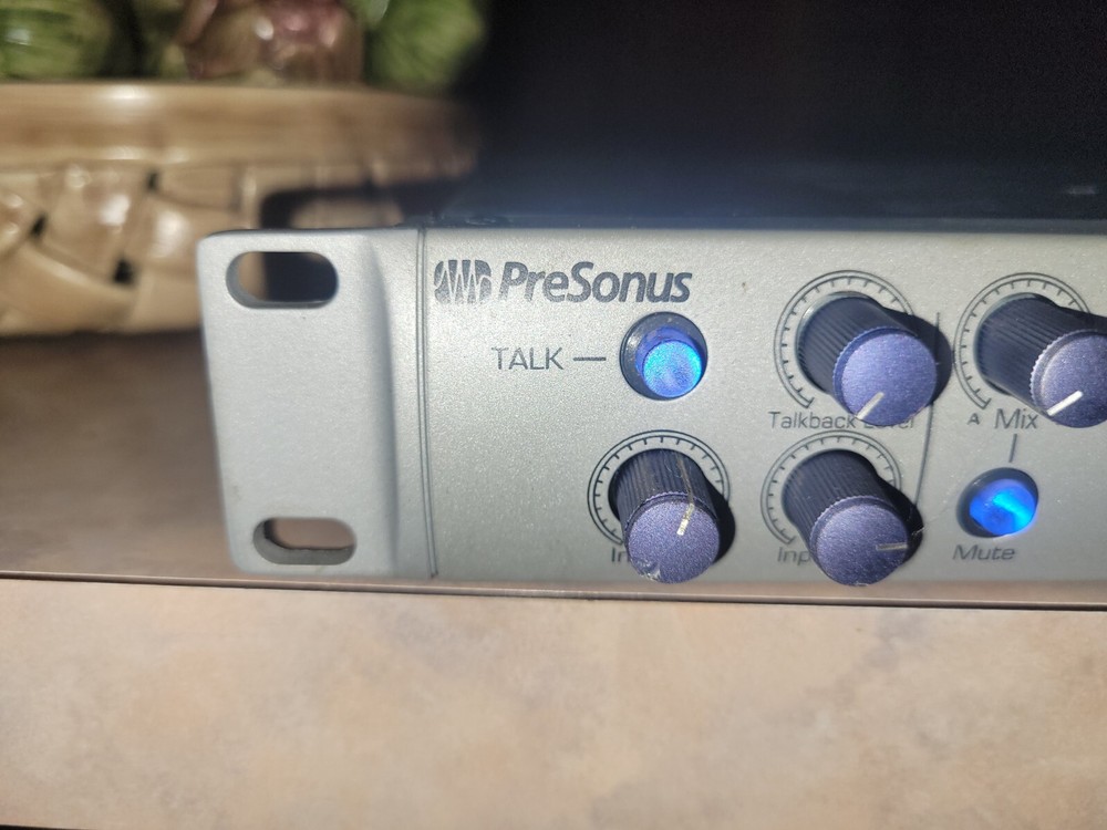 PreSonus HP60 Headphone Mixing System Amp 6 Channels Nice *Read Description*