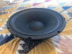Behringer 15″ Eurolive 1000W 8 OHM Speaker-Brand New Tests Good