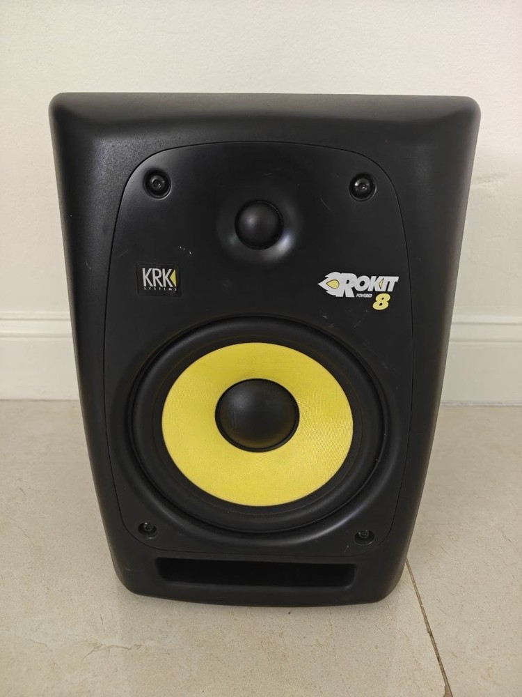 KRK Rokit RP8G2 8 in Active 2-Way Studio Monitor 100W Black/Yellow XLR/TRS/RCA