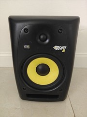 KRK Rokit RP8G2 8 in Active 2-Way Studio Monitor 100W Black/Yellow XLR/TRS/RCA