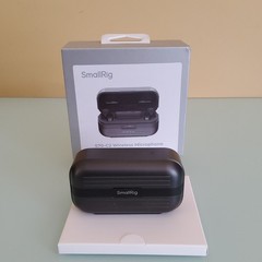 SmallRig S70-C2 Wireless Microphone Set with Charging Case, Black