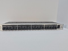 Behringer Multicom Pro-XL MDX4600 4-Channel Dynamics Compressor Limiter Gate