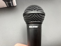 Digital Reference DRV100 Vocal Dynamic Microphone With Clip And Case Used
