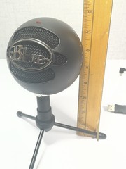 Blue Snowball iCE USB Microphone Black with Desktop Tripod Stand