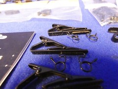 Sony, Pearstone, Sennheiser, Auray Assorted Lav Mic Clips, Klammer Clamps QTY 65