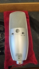 Shure KSM27 Large Diaphragm Condenser Microphone w/ Shock Mount – Excellent