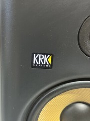 KRK ROKIT 8 G4 8″ ( PAIR ) Powered Studio Monitor TURN ON / Not Tested