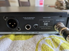 Shure BLX4R H9 Wireless Receiver w/ Antennas, Power Cable, 1 Rack Mount Ear