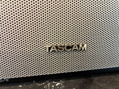 Tascam VL S21 Compact 25-Watt Desktop/Multimedia Speaker System NXT