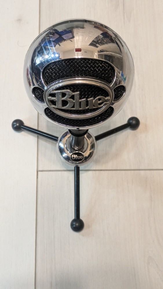 Blue Snowball USB Microphone – Brushed Aluminum