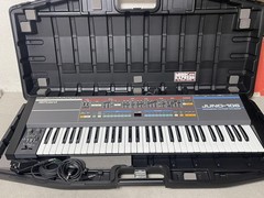 Roland JUNO-106 Polyphonic Synthesizer 61-Key Analog MIDI w/ Hard Case Manual