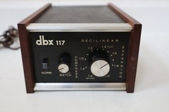 DBX 117 Decilinear Compressor Dynamic Range Processor