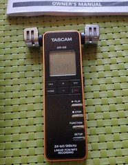 Tascam DR-08 Compact Portable Linear Digital PCM Recorder (Free Shipping)