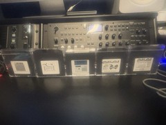 AKAI MPC 2000XL “ Producer Bundle “(Zip Disk) 5 Disks