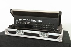 DiGiCo S21 Digital Mixing Console w/ 64-Channel Upgrade & Road Case CG01200