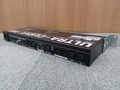BEHRINGER ULTRA-CURVE PRO DEQ2496 Digital Equalizer Working Tested TB02 3.0