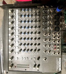 Mackie 1202-VLZ Pro 12-Channel Mic/Line Mixer with Power Cable