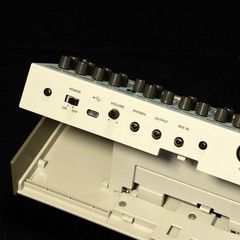 Roland TR-09 Boutique Series Rhythm Composer [Z9G0125]