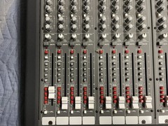 Crest HP 8 Analogue Mixing Console