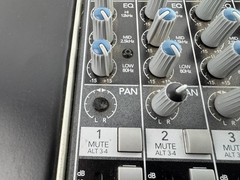 Mackie 1402-VLZ3 14-Channel Premium Mic / Line Compact Mixer w/ Rack Mount