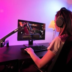Talent Proflex Desktop Boom Microphone/Camera Stand Adjustable Full Motion 3/8″