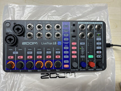 Zoom LiveTrak L6 10-Track Compact Portable Digital Mixer / Recorder 32 bit READ