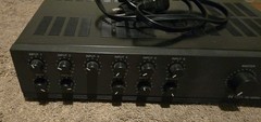 MINT CONDITION TOA model A-712 700 Series Amplifier 120W w Power Cord 8+ Inputs