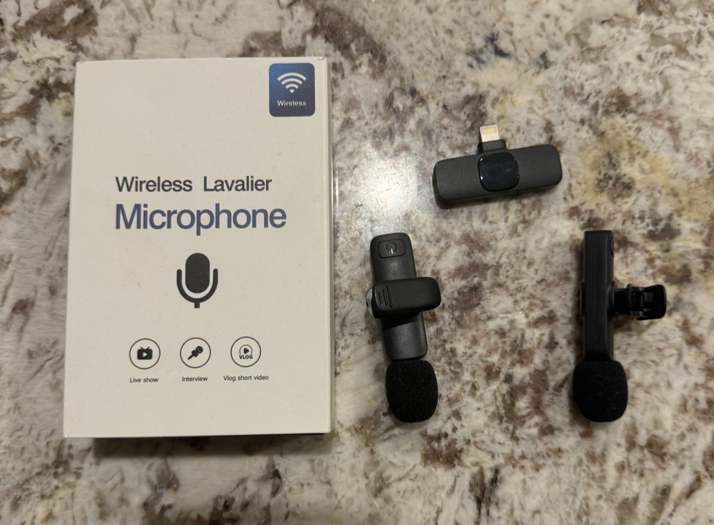 Wireless Lavalier Microphone for iPhone