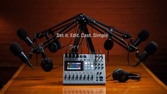 ZOOM PodTrak P8 Workstation for Podcast Recorder W/Box