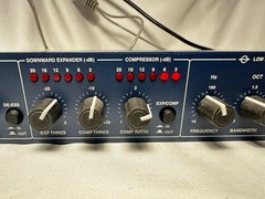 Symetrix, Inc. 528E Six-Function Professional Voice Processor