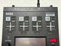 Korg Kaoss Pad Quad Dynamic Effect Processor Sampler with Original Box & Adapter