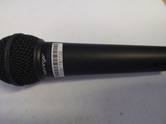 Behringer ULTRAVOICE XM8500 Dynamic Vocal Microphone Cardioid – Black w/tripod