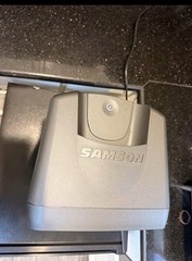 Samson Expedition XP106w Portable PA w/ Handheld Wireless System