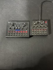 Tzumi ON AIR Black Audio Jacks Live Broadcast Wave Sound Mixer + Live Stream V8s