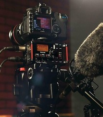 Tascam DR-60DMKII 4-Channel Portable Audio Recorder / Mixer for DSLR Filmmakers