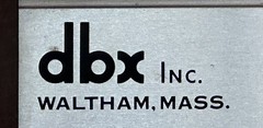DBX 117 Decilinear Compressor Dynamic Range Processor