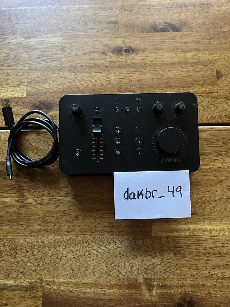 Yamaha ZG01 Audio Mixer