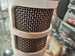 RODE PODCASTER MICROPHONE WHITE | MADE IN AUSTRALIA