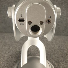 Blue Yeti USB Microphone Silver Condenser Mic USB Cable Cable Podcasting Stream
