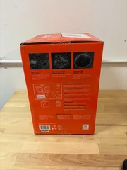 Pair of JBL 305P MkII 5″ 2-Way Powered Studio Reference Monitor Speakers
