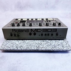 Roland MC-303 Sequencer Groovebox Drum Machine Sound Module Free Shipping