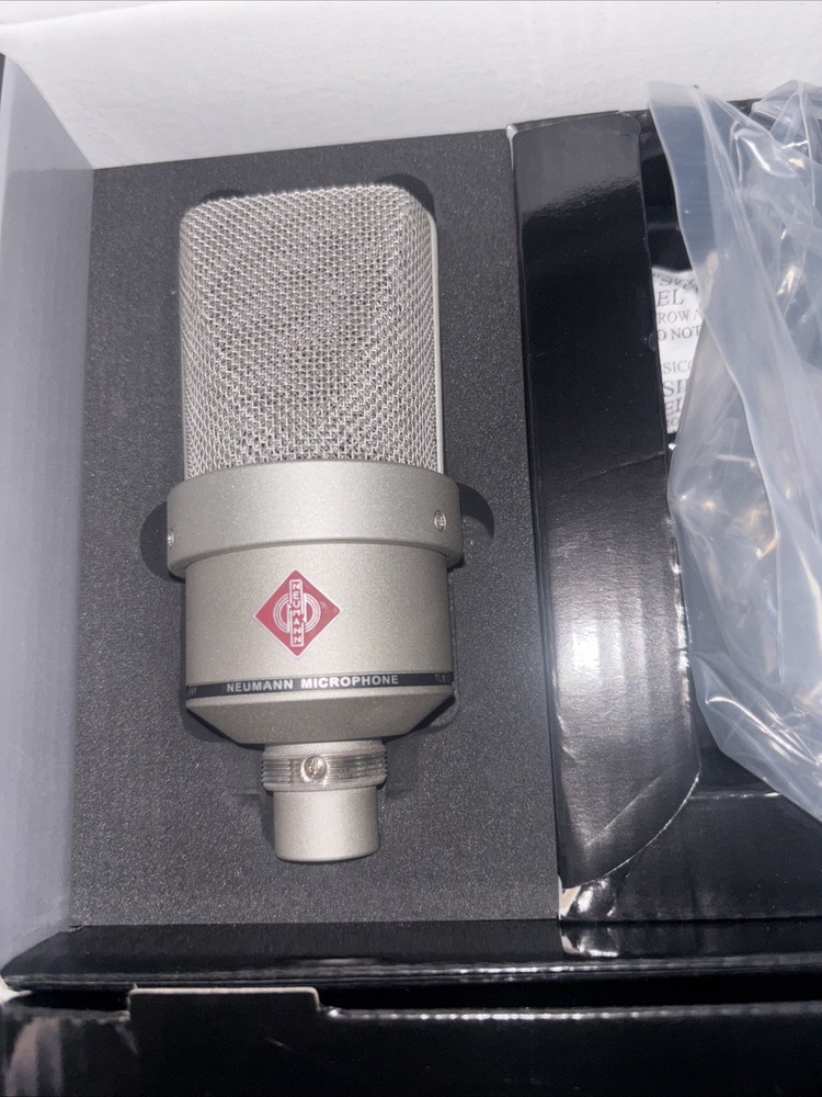 Neumann XLR Professional Dynamic Microphone – TLM 103 MT
